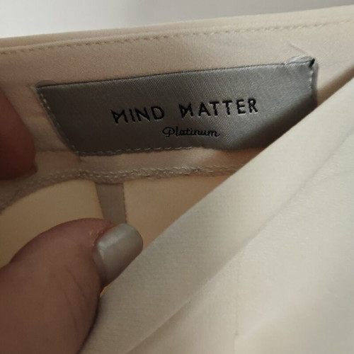 Mini skirt skater by Mind Matter like new, beige, size M