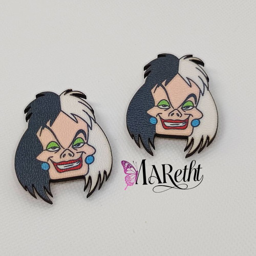 Cruella earrings wooden like new with stainless steel clasp