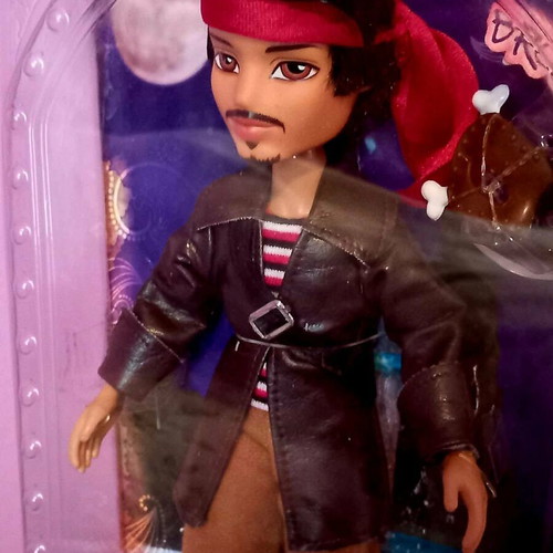 Brogan Masquerade Pirate Bratz Boy new, sealed