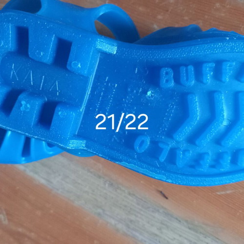 Buffalo children's beach shoes new, sizes 21/22, blue