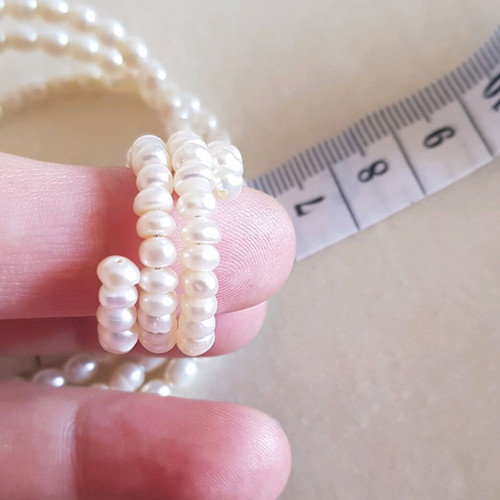 Jewelry set used with pearls, rubies and 14K gold beads bracelet and ring