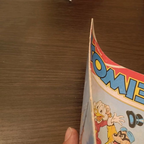 Komix Issue 26 used from Terzopoulos era