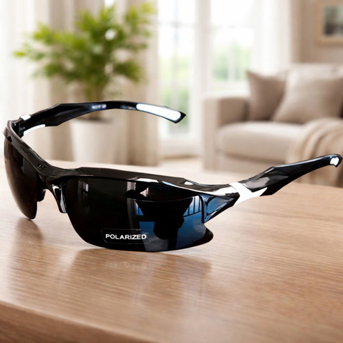 Polarized sunglasses new, black and white