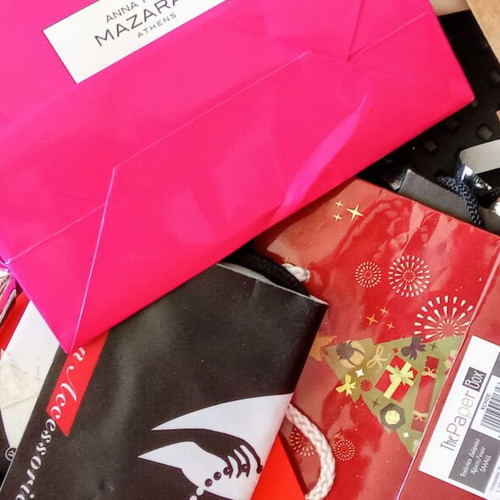 Collection of women's gift bags used, pack of 20 mini and medium size