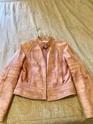 Jacket 100% leather used, dusty pink, size Medium