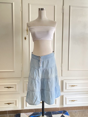 Denim midi skirt with ruffles, new, size M/L, light blue