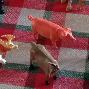 Farm animal figures used, pack of 20 pieces