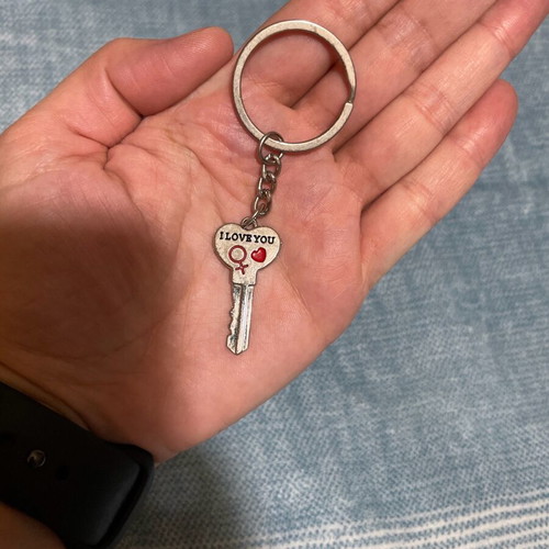 I love you keychain used