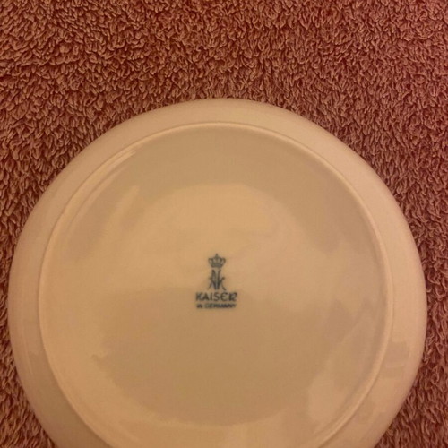 Kaiser porcelain bowl Christmas like new (15x15cm)