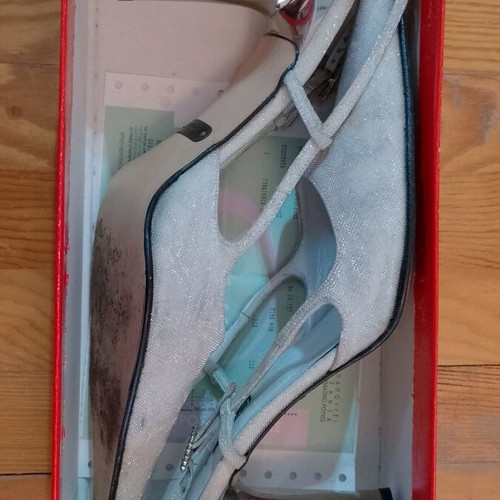DoDiCi grey silver slingback shoes like new, size 40