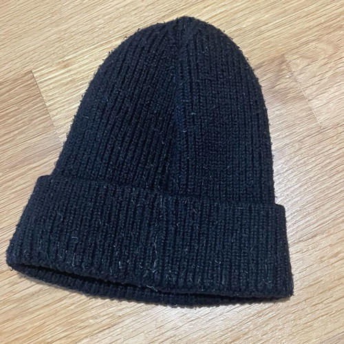 The North Face beanie like new, black, one size
