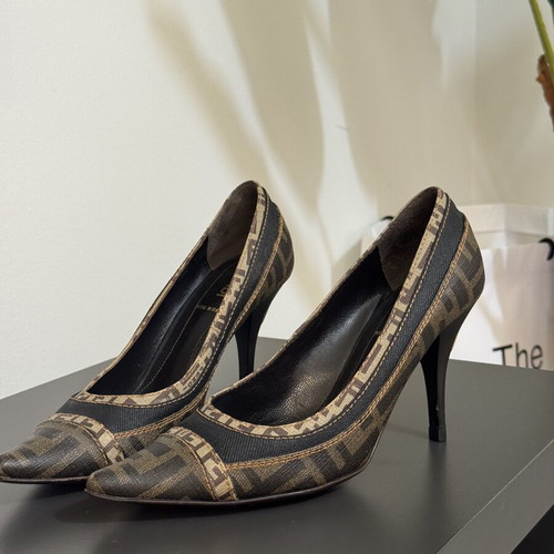 Fendi Vintage Zucca Monogram High Heel Pumps size 36 used