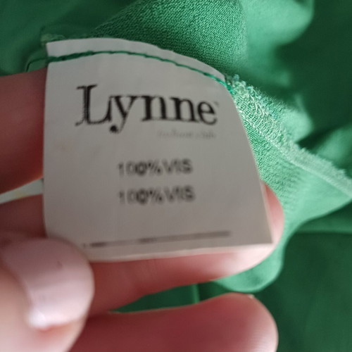 Long top with beaded straps Lynne M/L like new, green