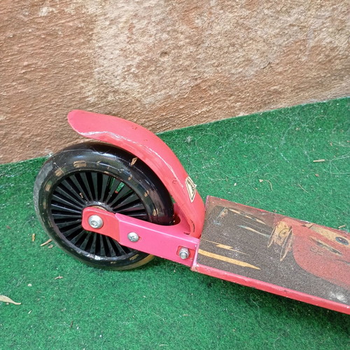Scooter used for boy 6-8 years old, fully functional