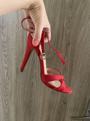Red sandals used, size 37, platform style