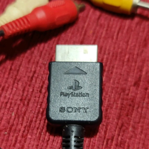Sony Playstation 2 accessories used, charger, memory card, cable