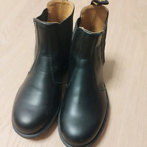 Dr Martens boots size 37 black like new