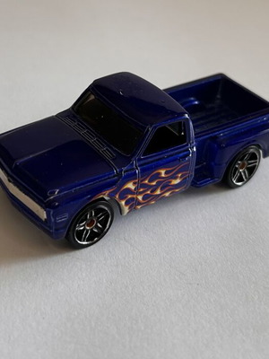 Hot Wheels 2003 Custom '69 Chevy Truck μεταχειρισμένο