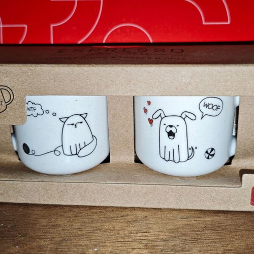 Legami Milano Dog & Cat white porcelain espresso cup set like new