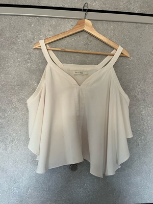 See U Soon women's top like new, beige, size S