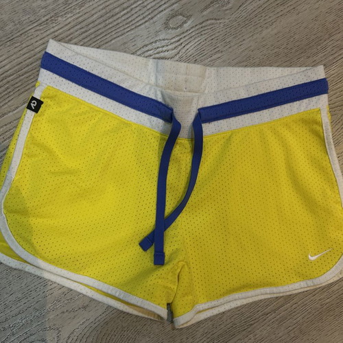 Nike shorts size S yellow like new