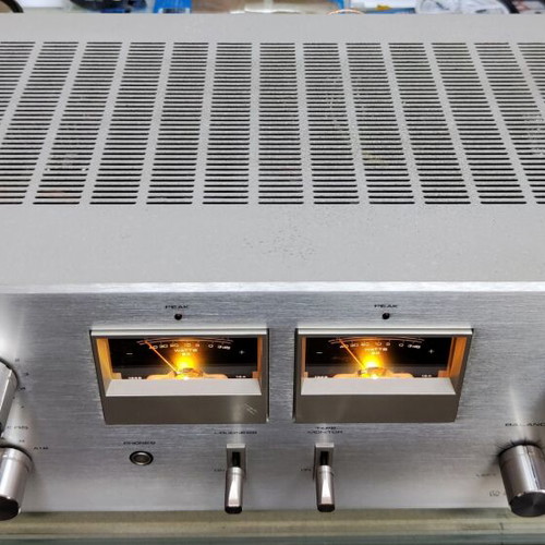 Pioneer SA-606 stereo amplifier