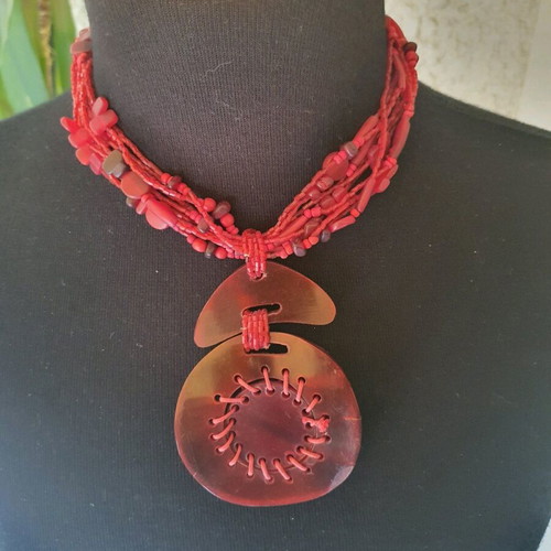 Necklaces new brown and red, set of two pieces