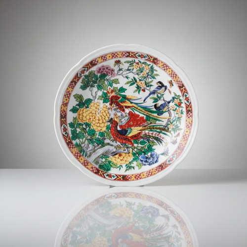 Vintage decorative plate Asian style Titov Veles like new