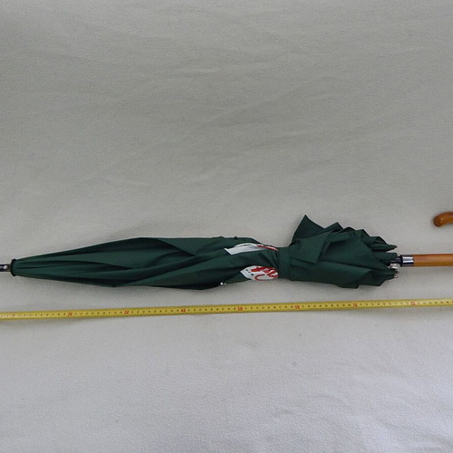 Castrol Motor Oil umbrella like new, wooden handle, automatic open