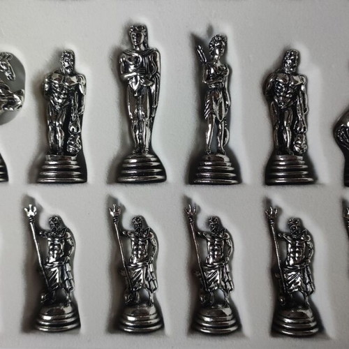 Marinakis Bros Chess Set new, wooden box with ancient Greek warriors theme