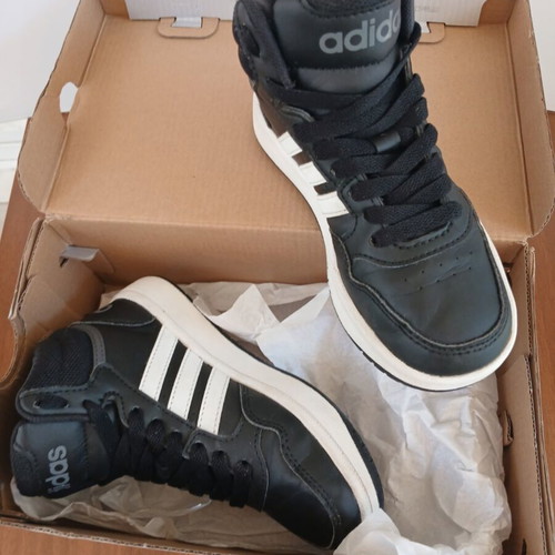 Adidas Hoops Mid 30k athletic shoes used, black, size 30