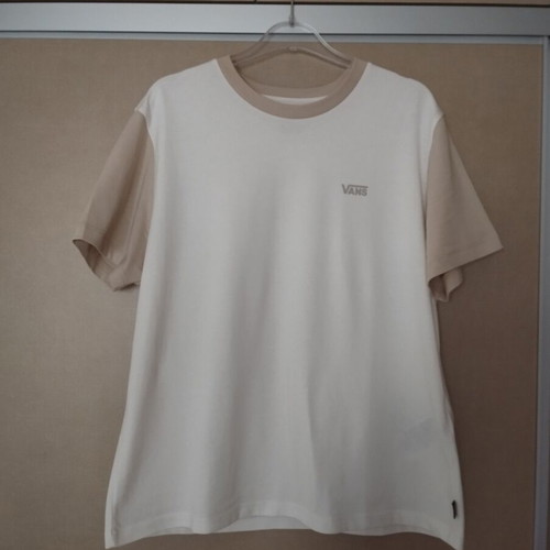 T-shirt Vans women's size L new, beige