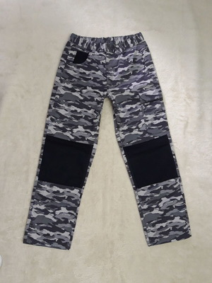 Cargo camo work pants like new, size W48