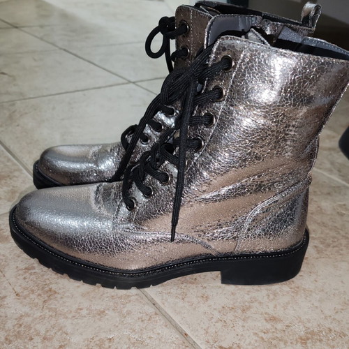 Silver ankle boots size 39 like new