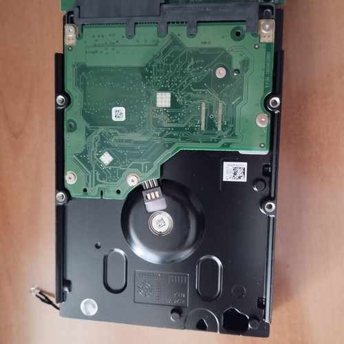 Seagate external hard disc 1 TB used, very good condition