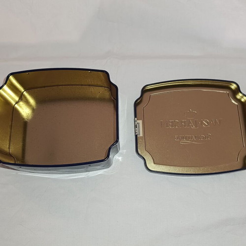 W. Ø. Larsen Signature Danish Pipe Tobacco Box used, collectible