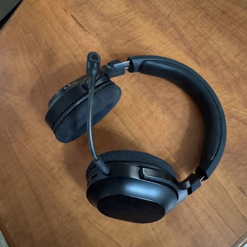 Razer wired gaming headset like new
