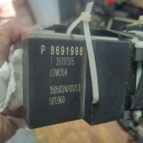 Volvo Body Control Fuse Box used