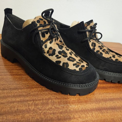 Ligglo lace-up shoes new with leopard animal print, size 37