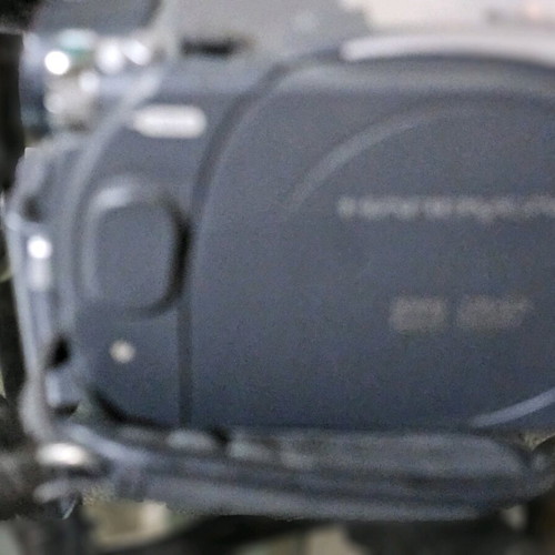 Sony Handycam with Carl Zeiss Vario-Tessar lens like new, DVD-RW support