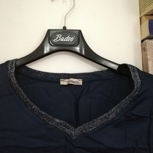 Urban blue satin t-shirt size L 40