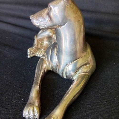 Silvered dog statuette used, 16.5/8 cm