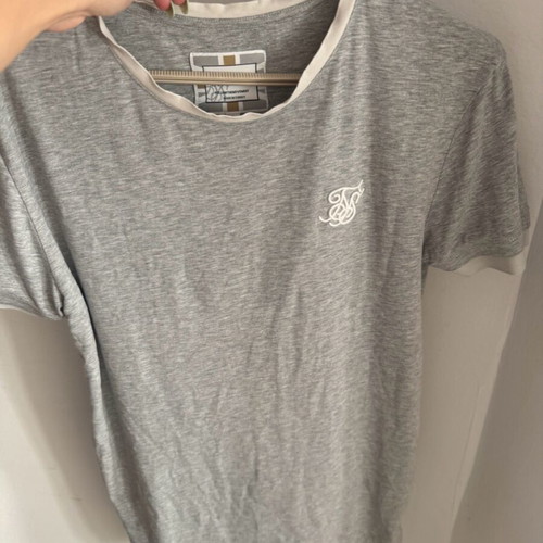 Sik Silk men's t-shirt small grey in excellent condition