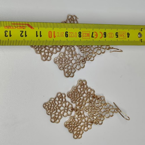 Gold Filigree Earrings like new, lightweight, hook clasp