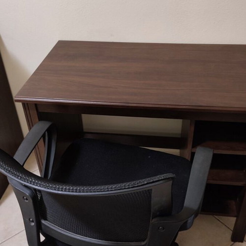 IKEA BRUSALI desk with chair like new
