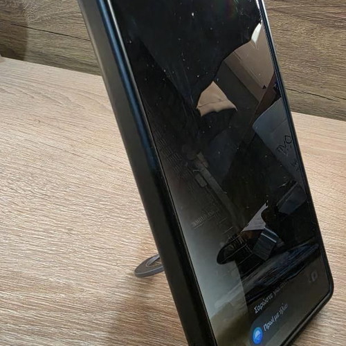 Samsung S25 Ultra 256GB used smartphone with accessories