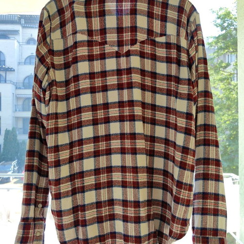 Levi's women's long sleeve shirt, white and red plaid