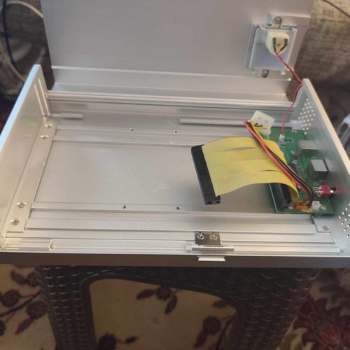 Thermaltake Muse A2293 external aluminum enclosure like new