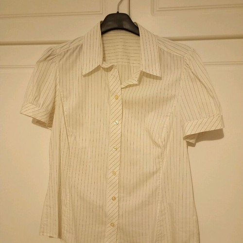 Lola short-sleeve shirt like new, black and white, size XL