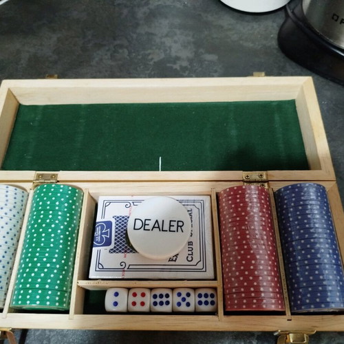 Poker chip set with deck, dice, and dealer in wooden box like new